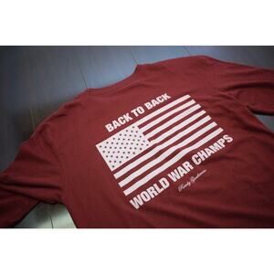 33954 Mens Rowdy Gentlemen Long Sleeve Graphic Front Pocket T Shirt Sz Medium